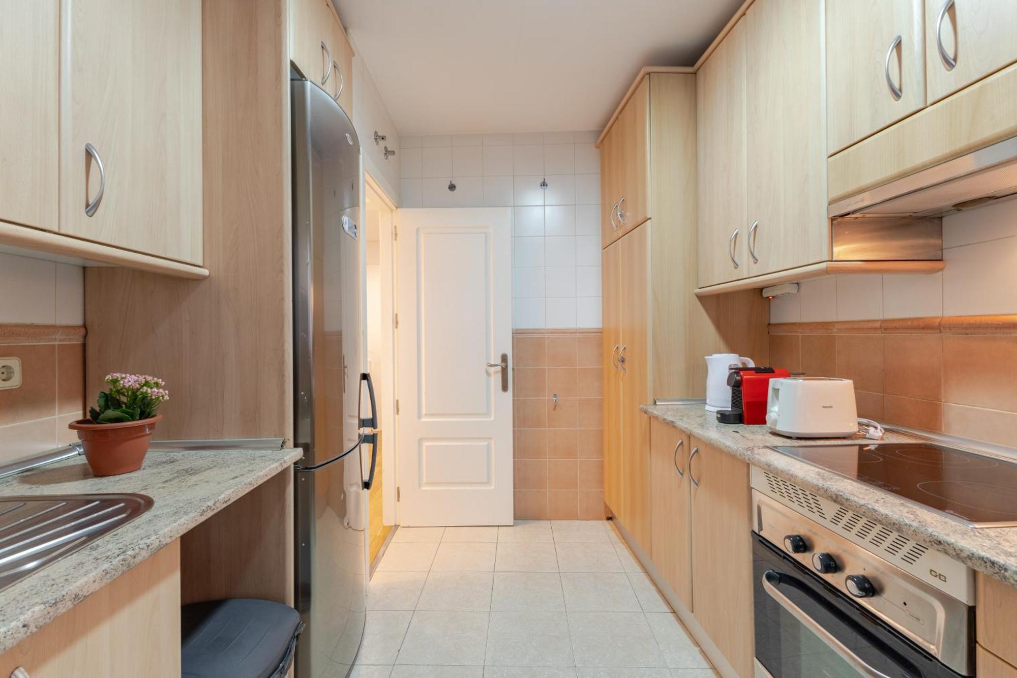 Habitaciones de lujo en el corazón de Madrid Exterior foto