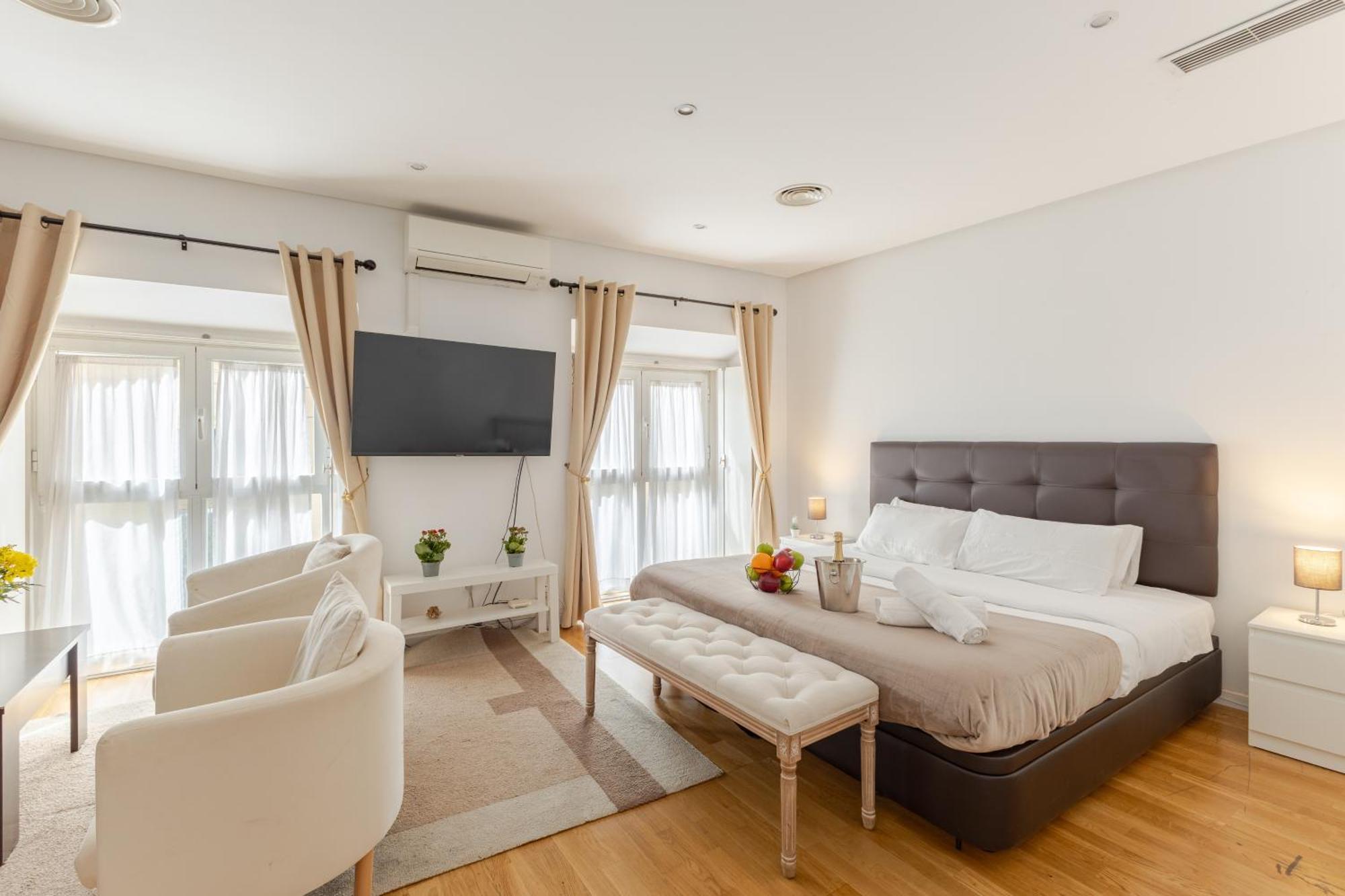 Habitaciones de lujo en el corazón de Madrid Exterior foto